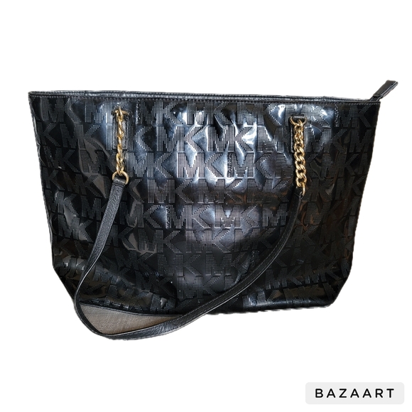 Michael Kors Handbags - Michael Kors Handbag Black Tote Patent Leather Zip Close